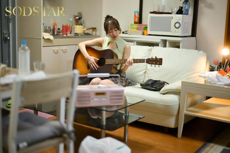 天神羽衣 本番シーン - 上京して入居した激安シェアハウスの同居人が全員強漢魔 ダマされて入った男だらけの相部屋で毎日性欲処理させられる突起乳首がヤラしいスレンダー美人女子大生 天神羽衣