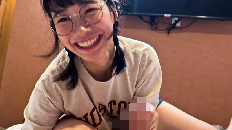 素人 企画単体 前戯 - 顔だけで抜ける僕らの色白オナペットちゃんと、仲良しワイワイ何回射精できるかゲームを開催！